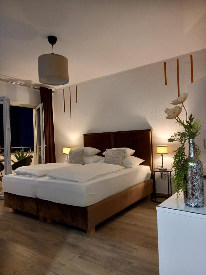 Garfild 1 Guest House Novi Vinodolski Eksteriør billede